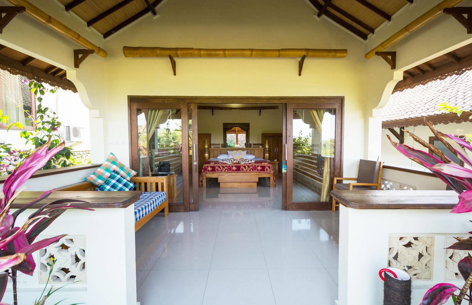 Rinjani Lodge Сенару Экстерьер фото