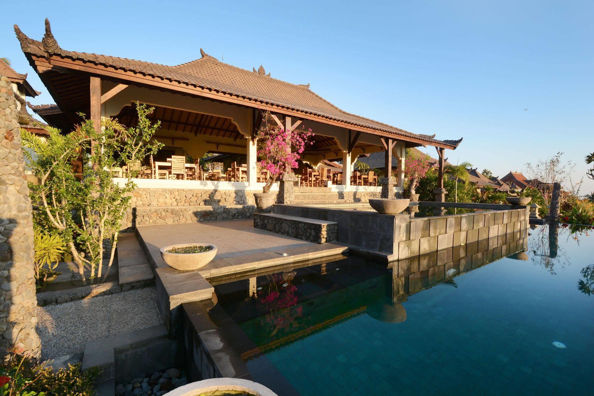 Rinjani Lodge Сенару Экстерьер фото