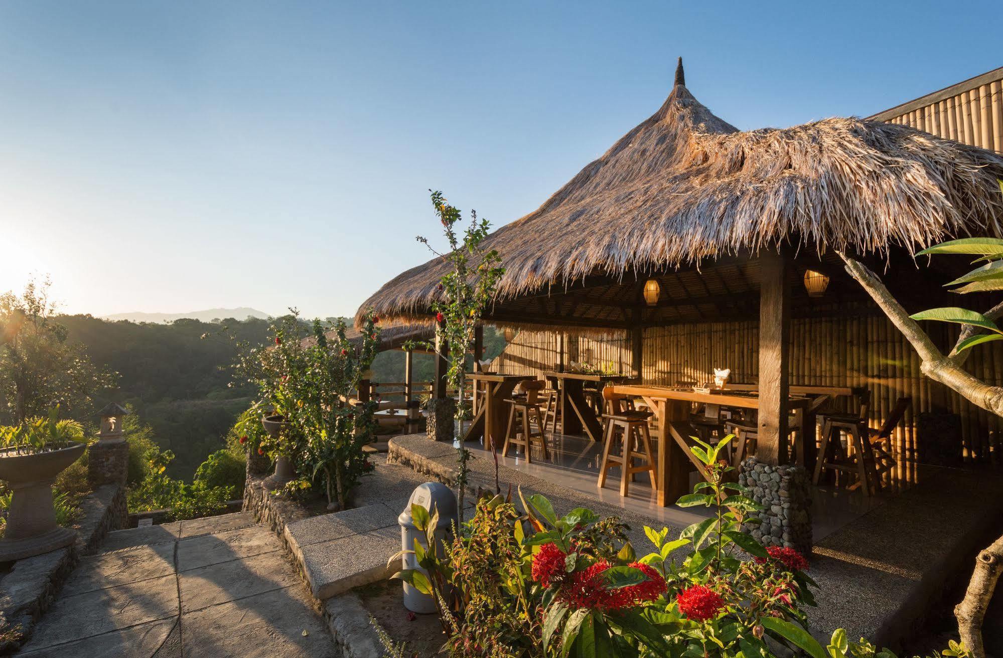 Rinjani Lodge Сенару Экстерьер фото